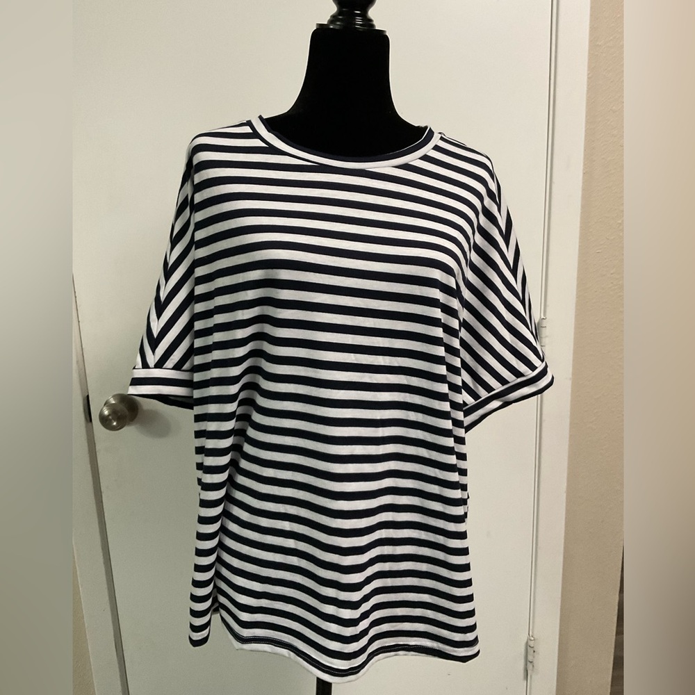SHEIN White & Navy Striped Short Sleeve Oversized Tee, Size Large